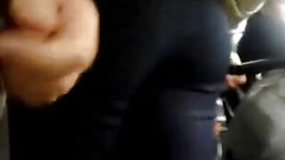 Latex mặt nạ và thổi bằng phim sex nhật tình cảm tay tôn sùng porno Wanking tắt cô ấy người đàn ông đến cực khoái